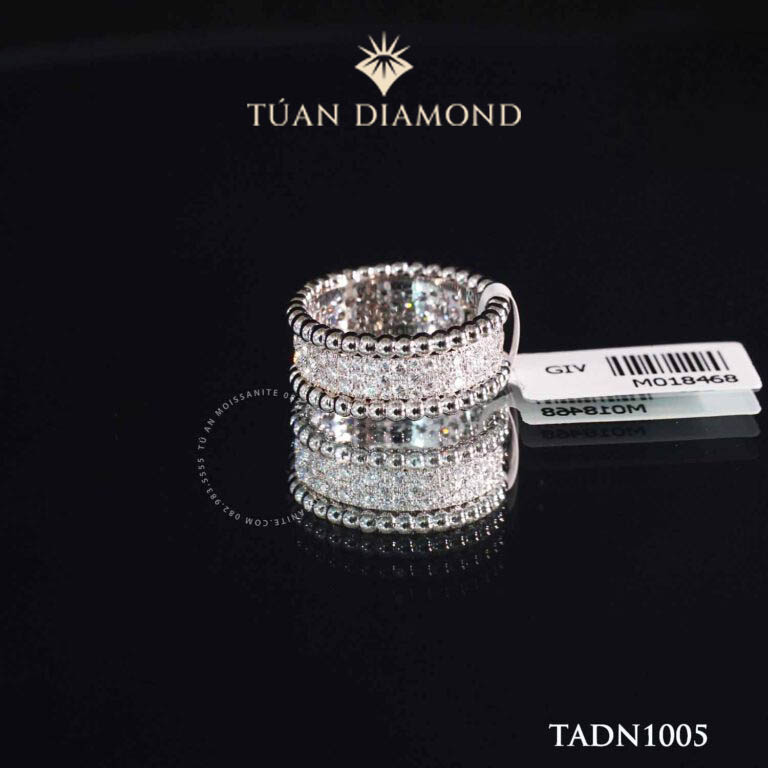nhan-cuoi-kim-cuong-tu-nhien-cao-cap-tad1005-768x768