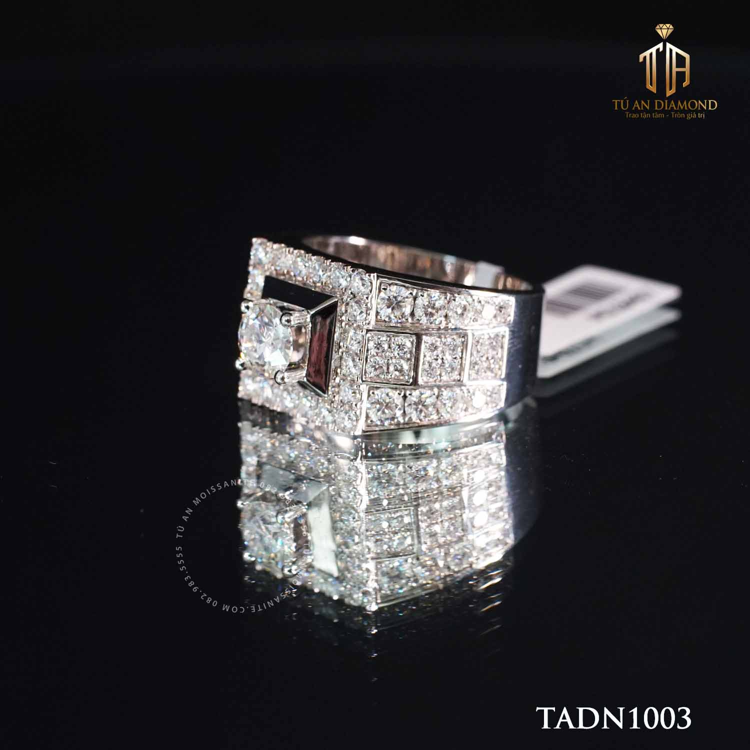 Nhẫn Nam PNJ 18k 4ly57 Diamond Ring hàng chính hãng PNJ đính 45 viên kim  cương Thiên Nhiên