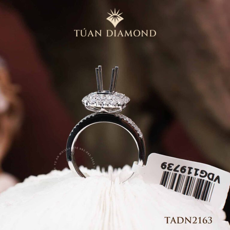 nhan-nu-kim-cuong-tu-nhien-tadn2163-768x768