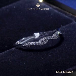 nhan-nu-kịm-cuong-thien-nhien-tad-n2369