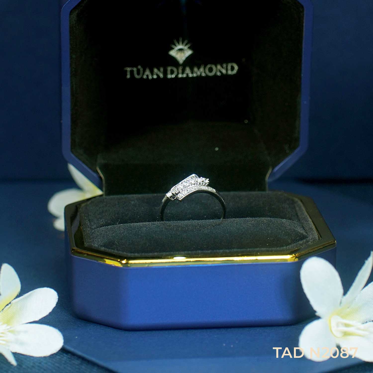 nhan-nu-kim-cuong-thiet-ke-n2087