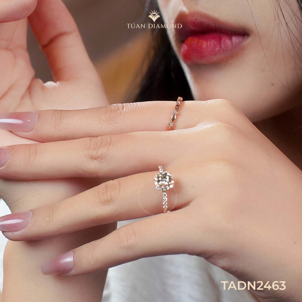 nhan-nu-kim-cuong-thien-nhien-cao-cap-tad-n2463