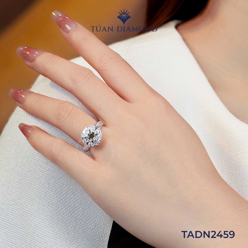 nhan-nu-kim-cuong-thien-nhien-tad-n2459