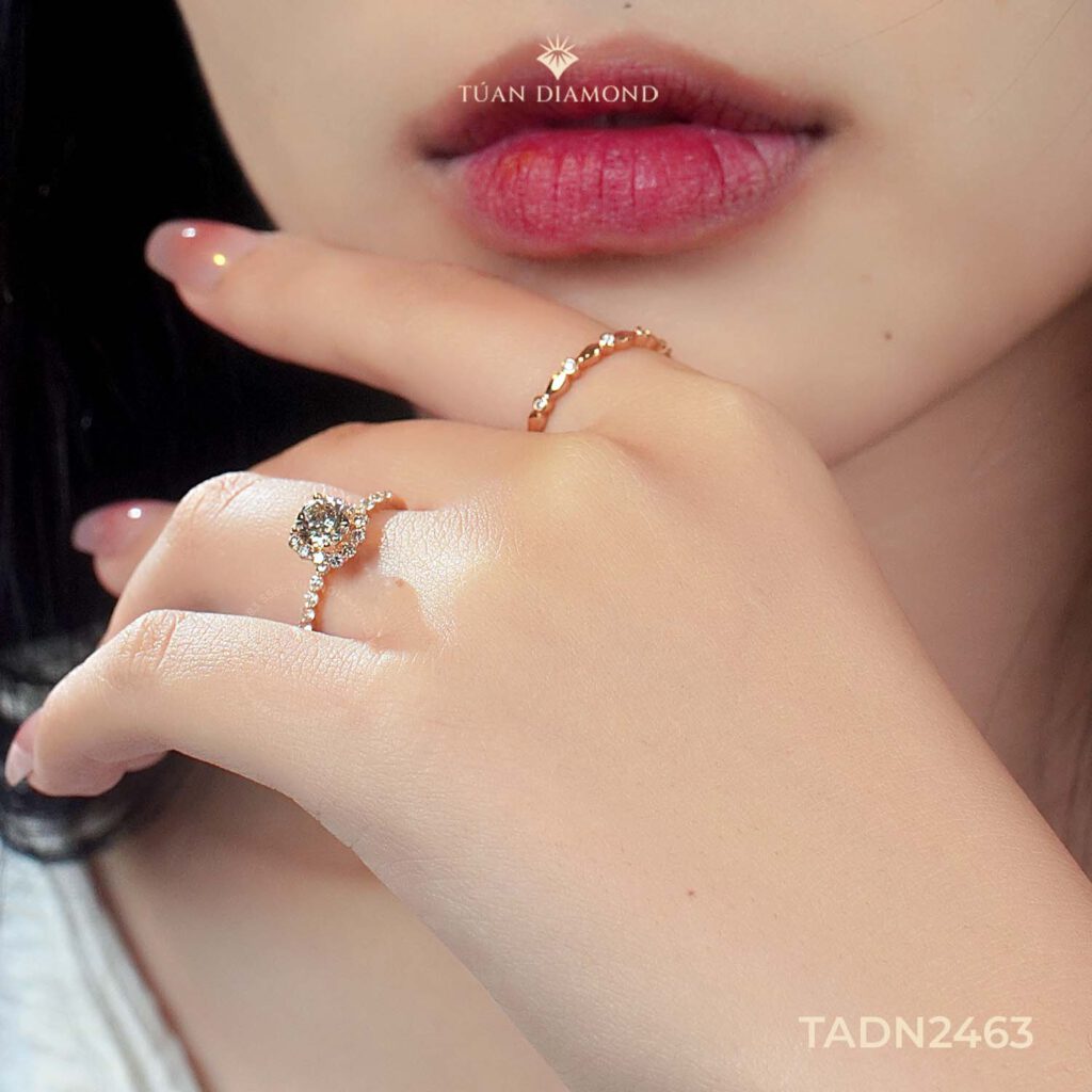 nhan-nu-kim-cuong-thien-nhien-tad-n2463