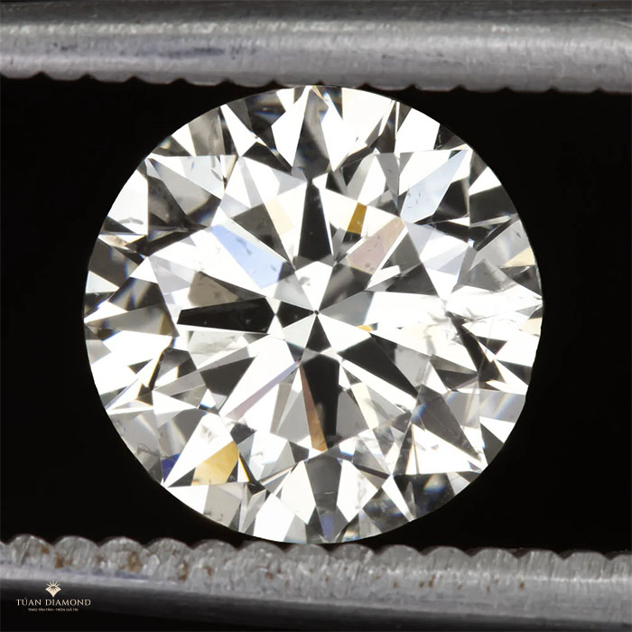 kim-cuong-2-carat-la-bao-nhieu-ly