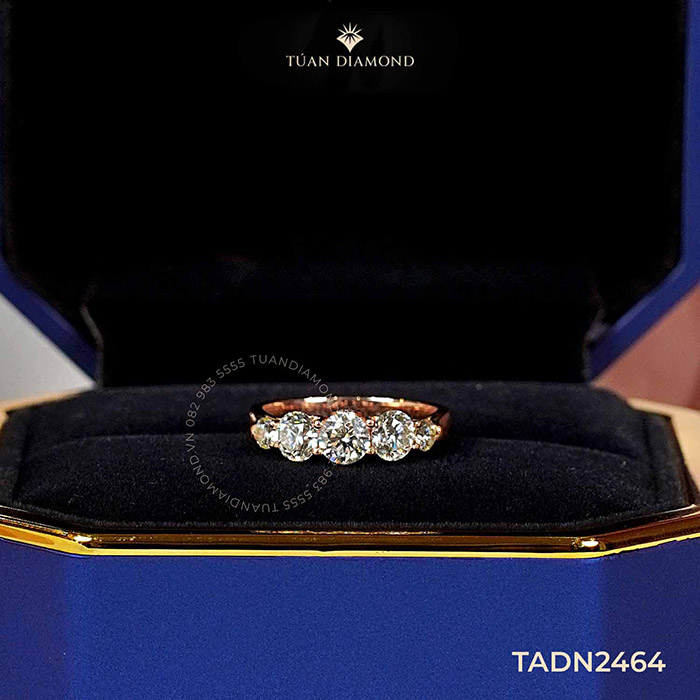 uu-diem-cua-nhan-three-stone